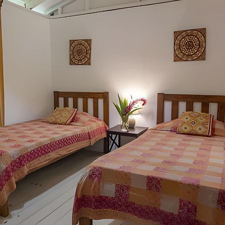 Vishraam House ~ A Pocos Pasos De La Playa Villa Cocles Exterior photo